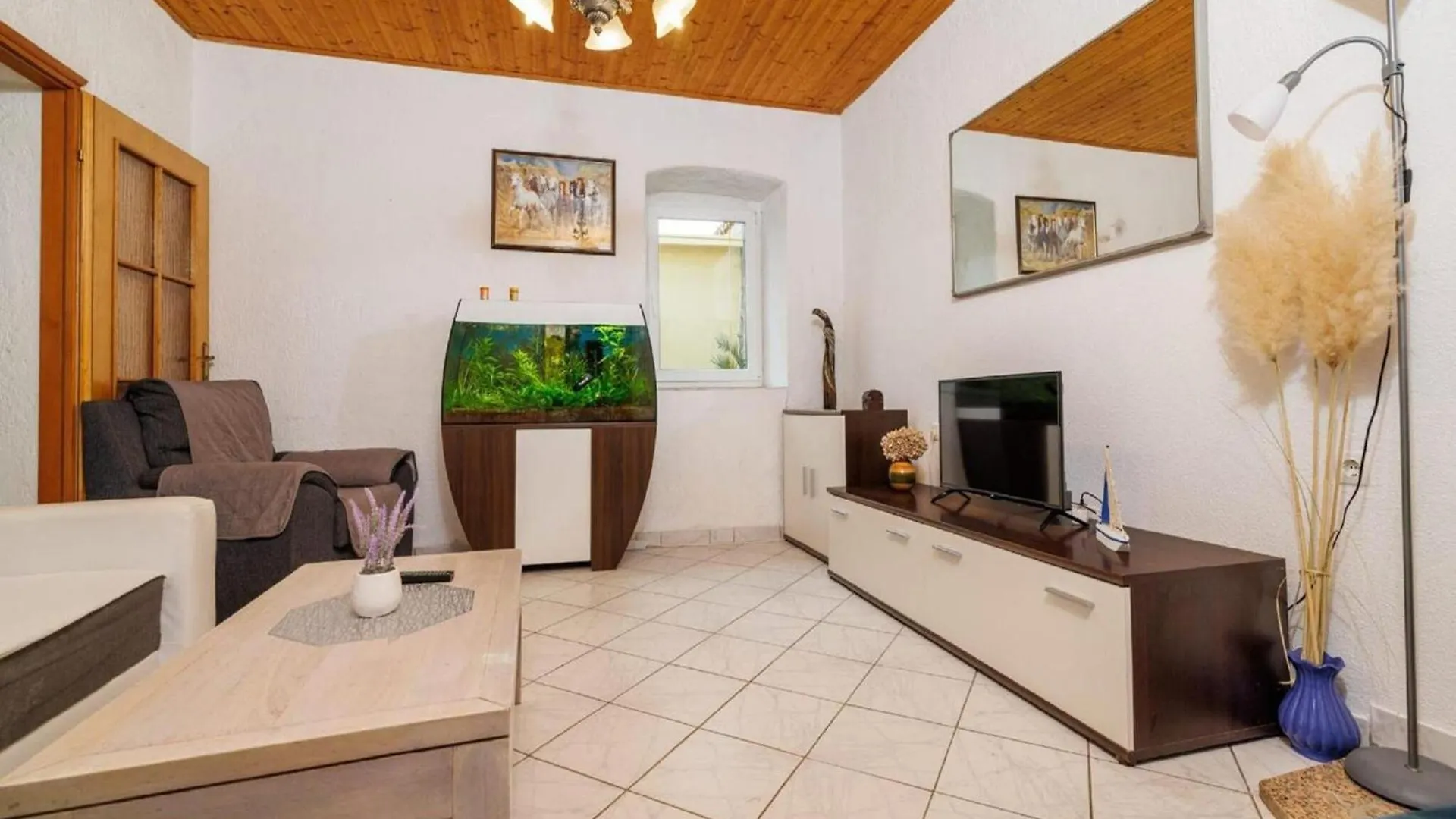 Adorable Home With Bubble Bath And Outdoor Kitchen Bribir  Croatia