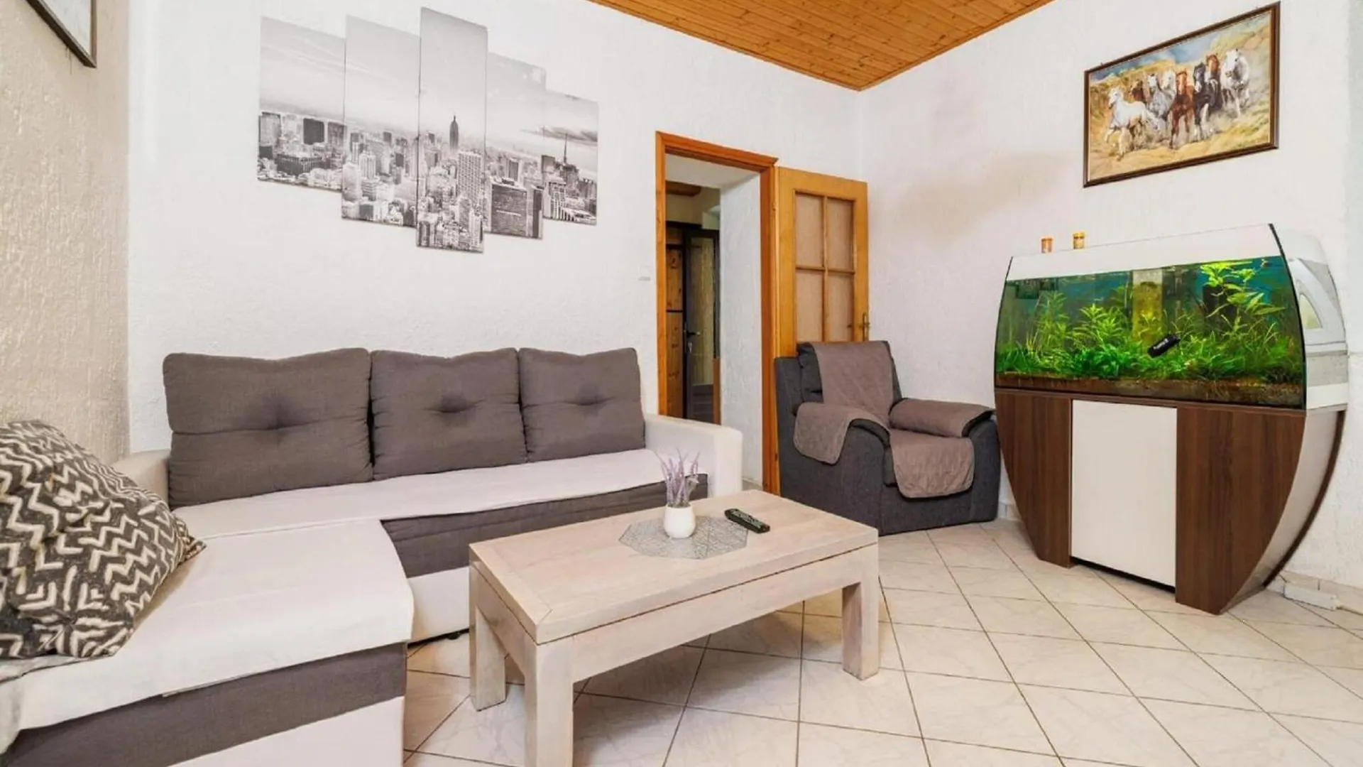 Adorable Home With Bubble Bath And Outdoor Kitchen Bribir  Holiday home Bribir (Primorje-Gorski Kotar)